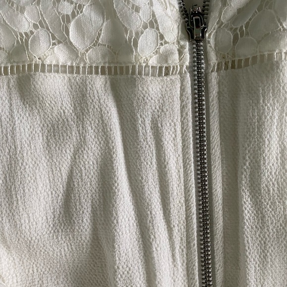 Spring lace jacket - Picture 2 of 4